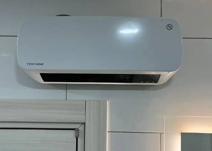 Sea Breeze, Spacious 2-bedroom Lux Seaside Διαμέρισμα