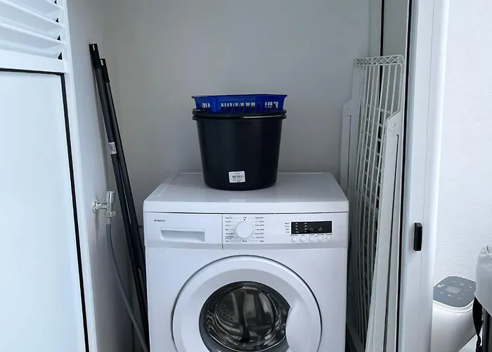 Sea Breeze, Spacious 2-bedroom Lux Seaside *