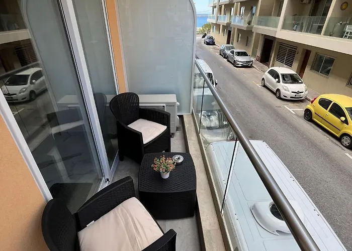 Sea Breeze, Spacious 2-bedroom Lux Seaside * Σεντ Πόλς Μπέι