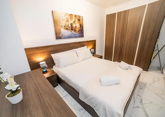 Διαμέρισμα Sea Breeze, Spacious 2-bedroom Lux Seaside Σεντ Πόλς Μπέι