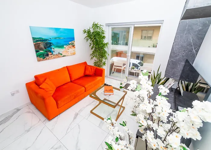 Διαμέρισμα Sea Breeze, Spacious 2-bedroom Lux Seaside *