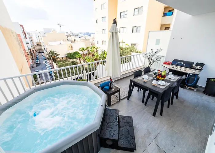 Sea Breeze, Spacious 2-bedroom Lux Seaside * Σεντ Πόλς Μπέι